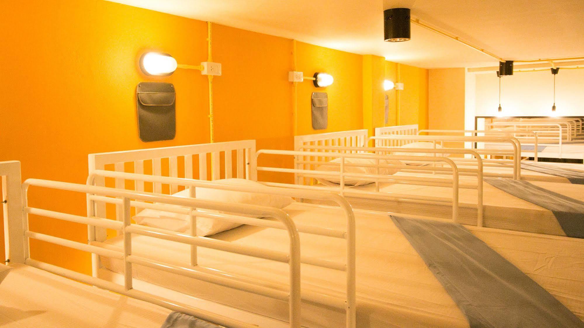 Backpack House Hostel Ao Nang Dış mekan fotoğraf
